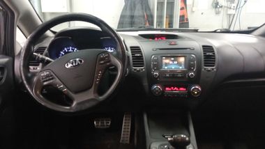 KIA Cerato 2014 года, 149 681 км - вид 5