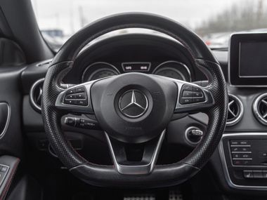 Mercedes-Benz CLA-класс 2015 года, 205 210 км - вид 6