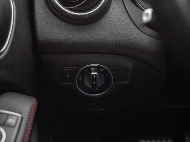Mercedes-Benz CLA-класс 2015 года, 205 210 км - вид 11