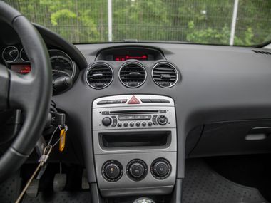 Peugeot 408 2012 года, 103 544 км - вид 8