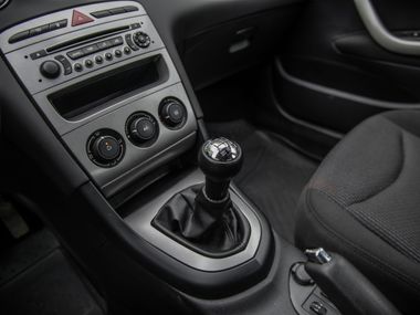 Peugeot 408 2012 года, 103 544 км - вид 9