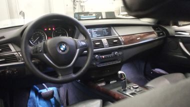 BMW X5 2011 года, 418 086 км - вид 5