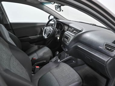 KIA Rio 2016 года, 112 118 км - вид 16