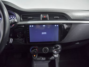 KIA Rio 2019 года, 78 182 км - вид 9