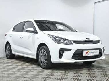 KIA Rio 2019 года, 78 182 км - вид 4