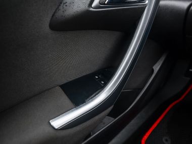 Opel Astra GTC 2012 года, 156 592 км - вид 10