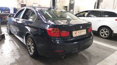 BMW 3 серия 2013 года, 181 837 км - вид 4