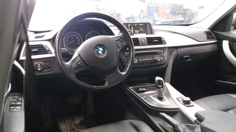 BMW 3 серия 2013 года, 181 837 км - вид 5