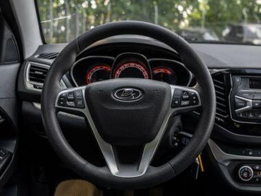 ВАЗ (LADA) Vesta 2019 года, 131 874 км - вид 7
