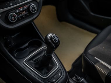 ВАЗ (LADA) Vesta 2019 года, 131 874 км - вид 10