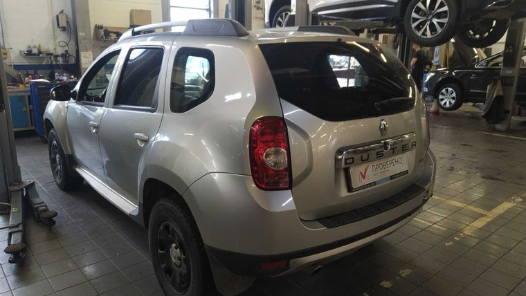 Renault Duster 2013 года, 198 283 км - вид 4