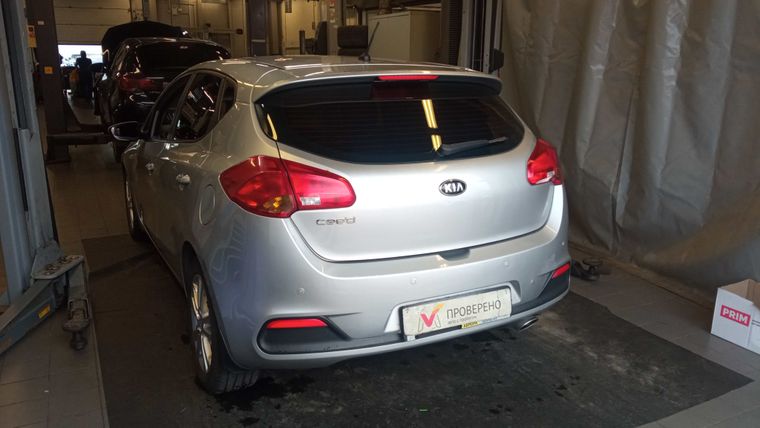 KIA Ceed 2013 года, 274 337 км - вид 4