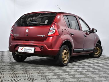 Renault Sandero 2011 года, 146 441 км - вид 5