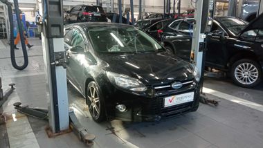 Ford Focus 2012 года, 211 214 км - вид 3