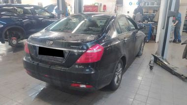 Geely Emgrand 7 2019 года, 160 000 км - вид 3