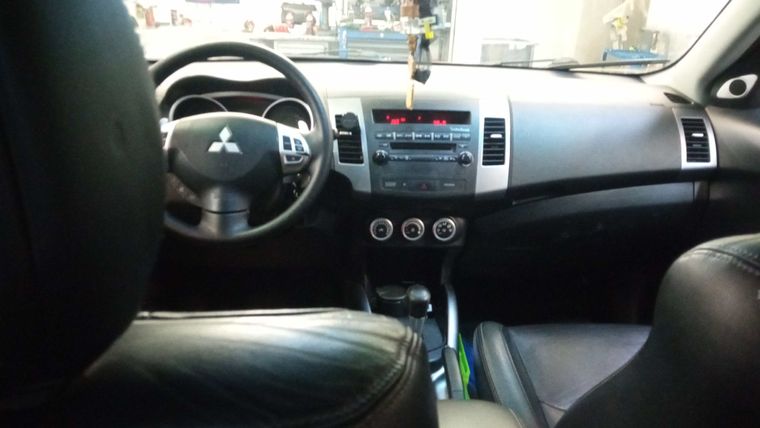 Mitsubishi Outlander 2008 года, 318 732 км - вид 5