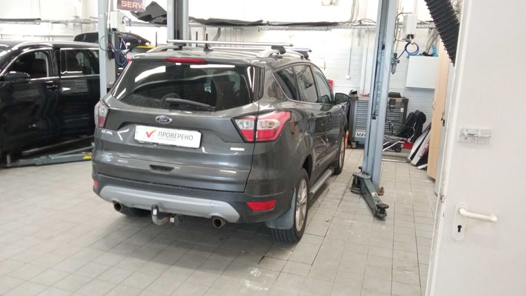 Ford Kuga 2017 года, 164 270 км - вид 3