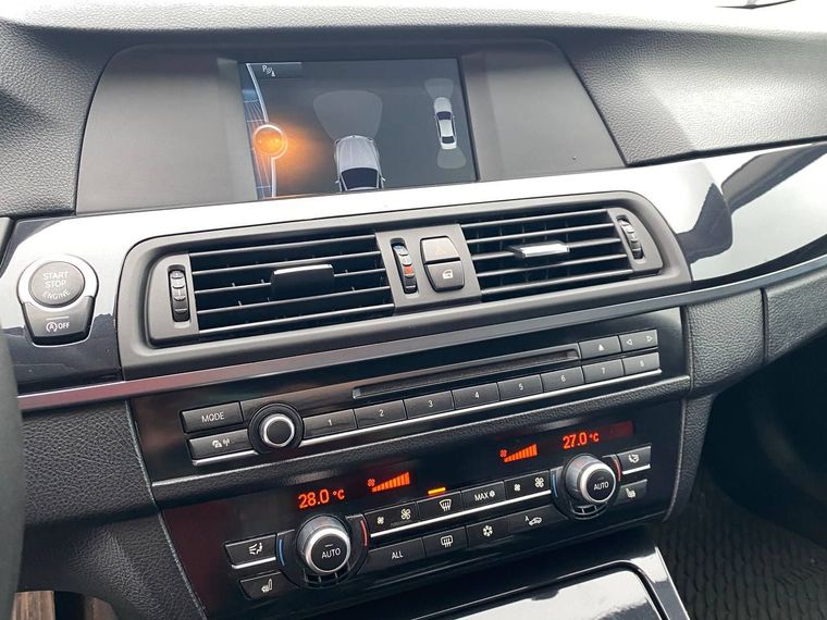 BMW 5 серия 2011 года, 239 327 км - вид 11