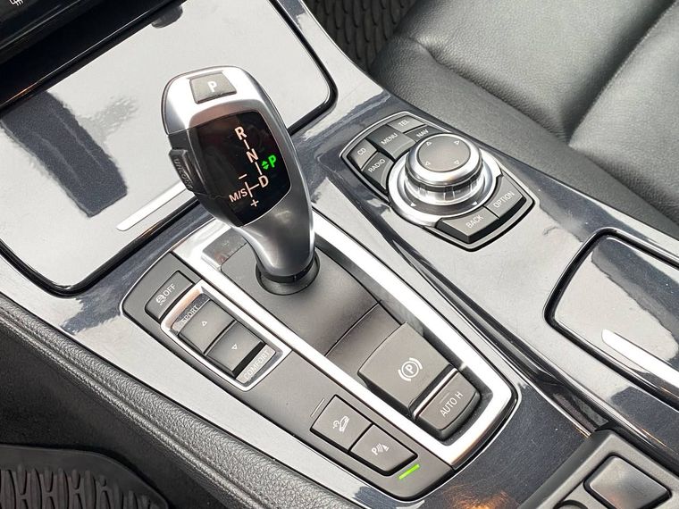 BMW 5 серия 2011 года, 239 327 км - вид 12