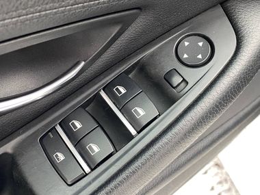 BMW 5 серия 2011 года, 239 327 км - вид 13