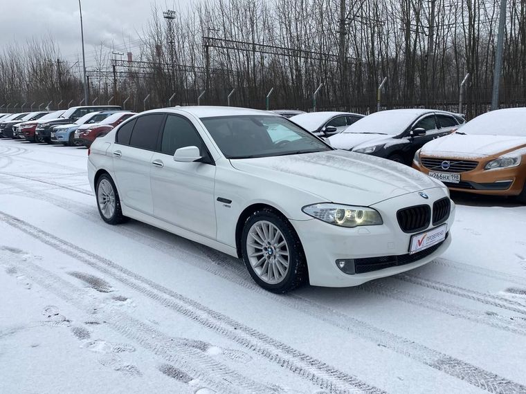 BMW 5 серия 2011 года, 239 327 км - вид 3