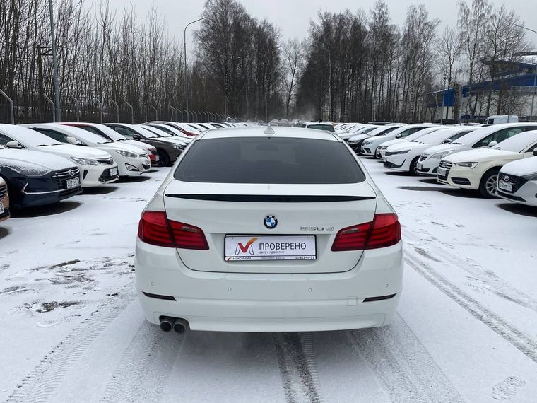 BMW 5 серия 2011 года, 239 327 км - вид 5