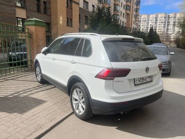 Volkswagen Tiguan 2018 года, 75 000 км - вид 3
