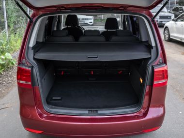 Volkswagen Touran 2010 года, 197 065 км - вид 14
