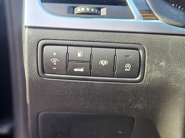 Genesis G80 2017 года, 168 389 км - вид 13