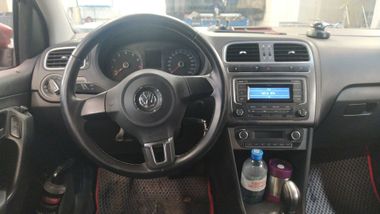 Volkswagen Polo 2015 года, 231 824 км - вид 5