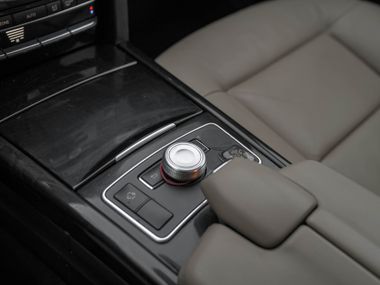 Mercedes-Benz E-класс 2010 года, 230 000 км - вид 10