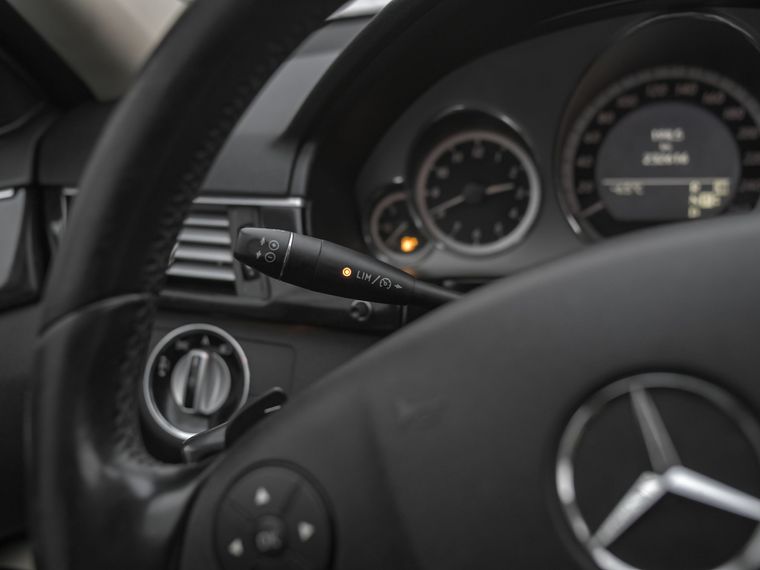 Mercedes-Benz E-класс 2010 года, 230 000 км - вид 6