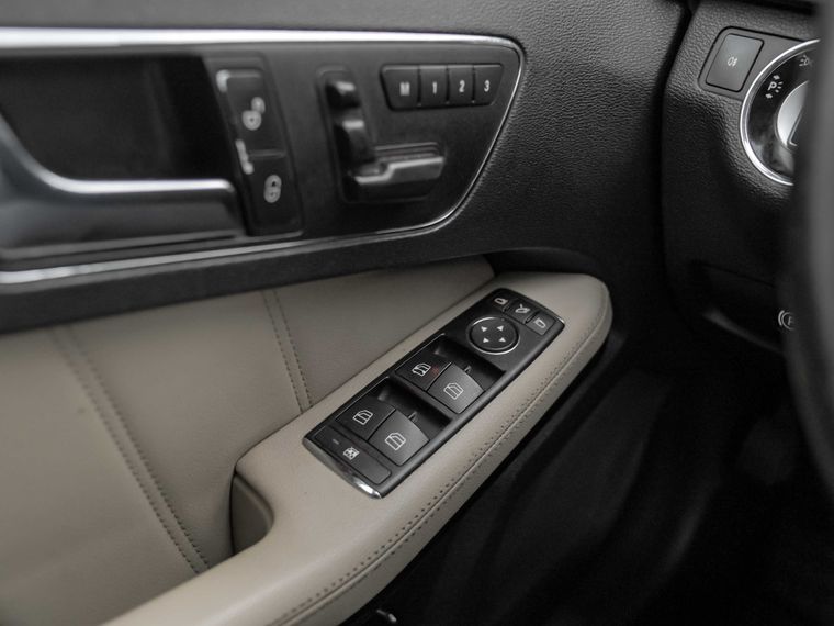 Mercedes-Benz E-класс 2010 года, 230 000 км - вид 11