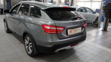 ВАЗ (LADA) Vesta Cross 2020 года, 147 000 км - вид 4