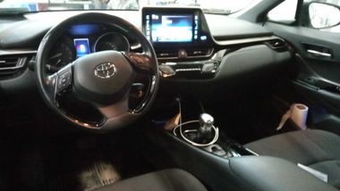 Toyota C-HR 2018 года, 40 091 км - вид 5