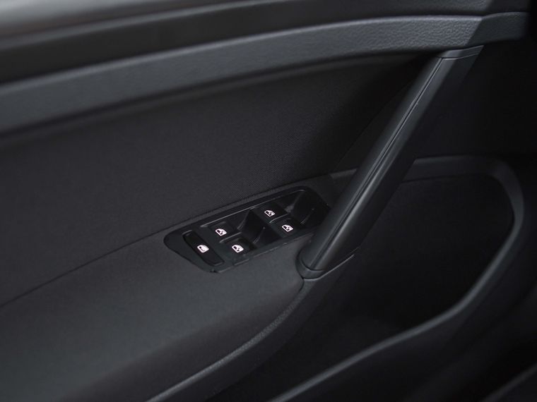 Volkswagen Golf 2013 года, 150 027 км - вид 9