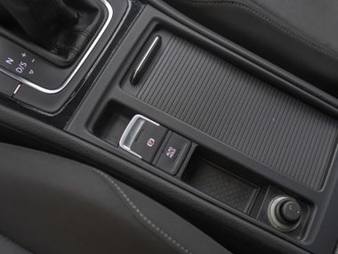 Volkswagen Golf 2013 года, 150 027 км - вид 11