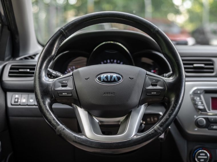Kia Rio 2014 года, 137 000 км - вид 6