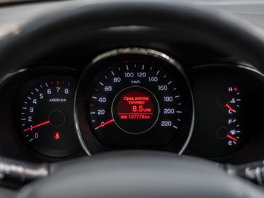 Kia Rio 2014 года, 137 000 км - вид 5