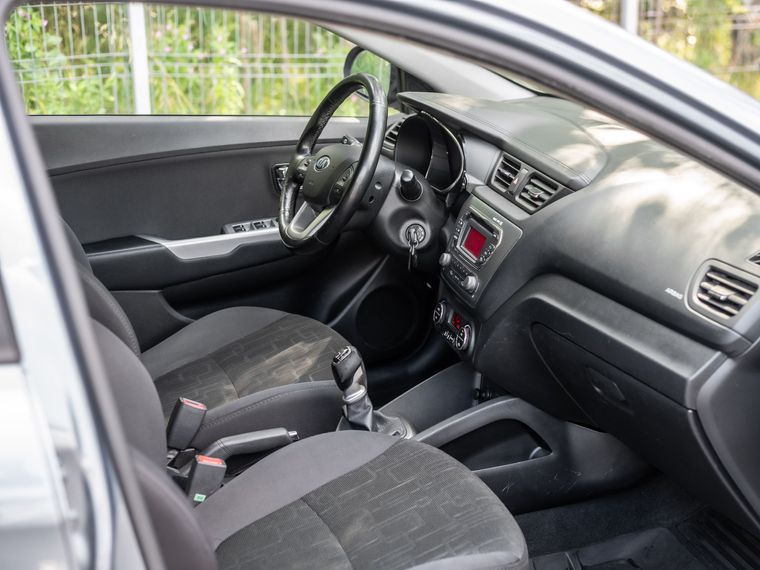 Kia Rio 2014 года, 137 000 км - вид 12