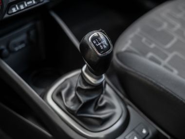 Kia Rio 2014 года, 137 000 км - вид 8