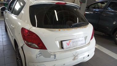 Peugeot 207 2010 года, 115 124 км - вид 4