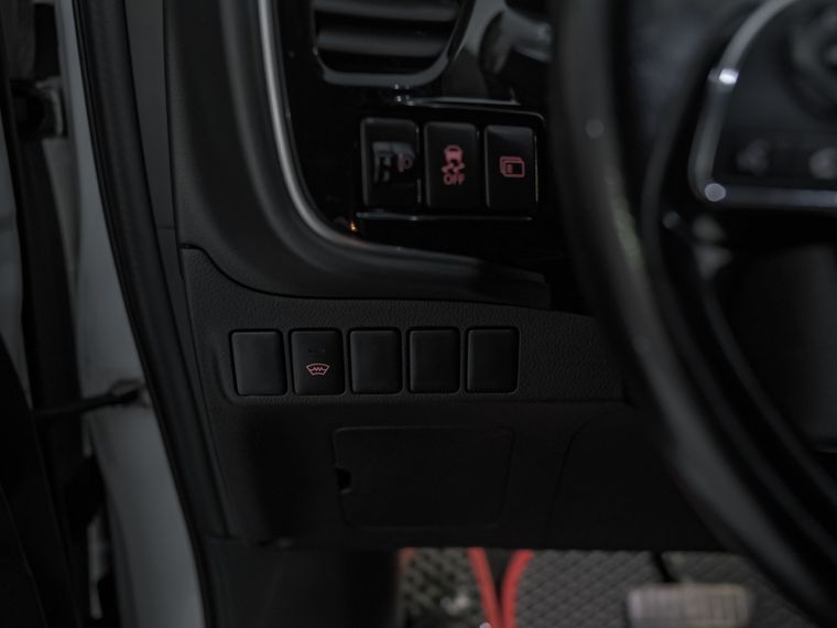 Mitsubishi Outlander 2016 года, 167 000 км - вид 13