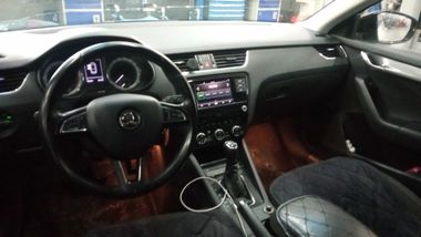 Skoda Octavia 2018 года, 159 421 км - вид 5