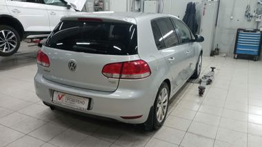 Volkswagen Golf 2011 года, 213 004 км - вид 3