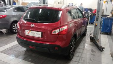 Nissan Qashqai 2012 года, 92 684 км - вид 3