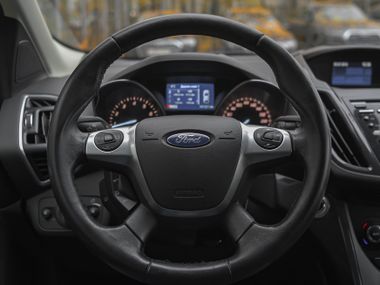 Ford Kuga 2015 года, 161 082 км - вид 6