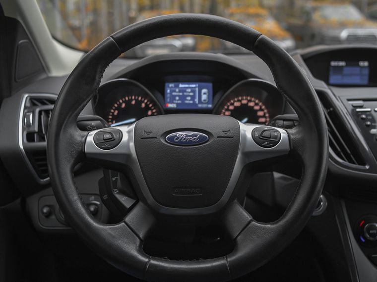 Ford Kuga 2015 года, 161 082 км - вид 6