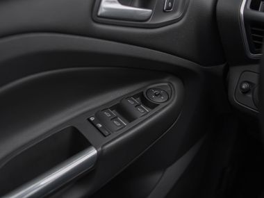 Ford Kuga 2015 года, 161 082 км - вид 9