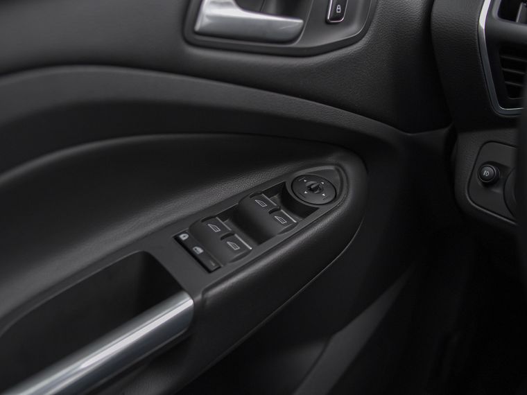 Ford Kuga 2015 года, 161 082 км - вид 9